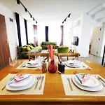 Villa Red F33 Oezel Tasarimli Belek