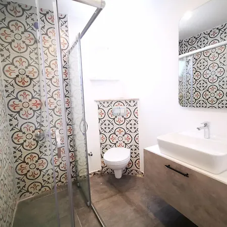 Villa Red F33 Oezel Tasarimli *