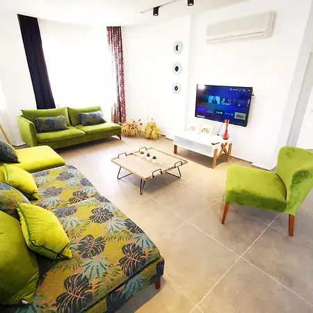 Red F33 Oezel Tasarimli *